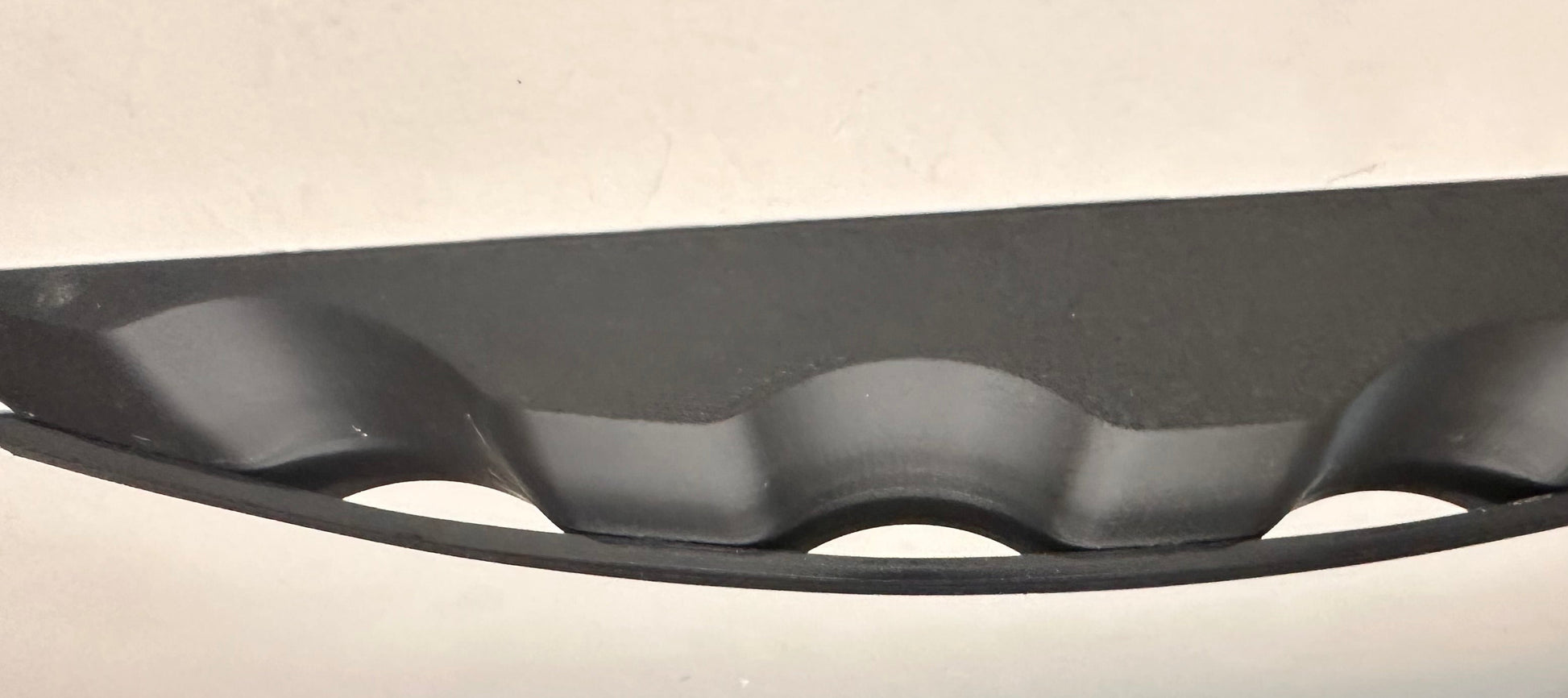 Top View - Flexible band to accomodate various sizes.